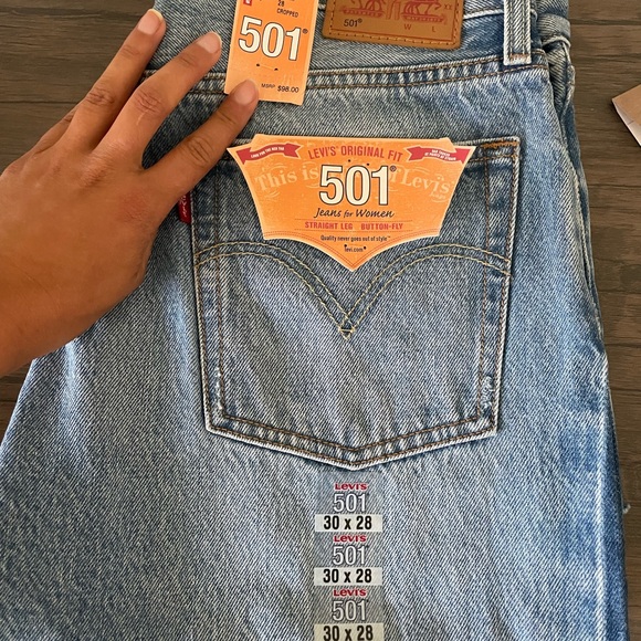 Levi’s 501 - Picture 4 of 6